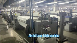 300 adet gelişmiş hava jetli dokuma makinesiyle donatılmış,