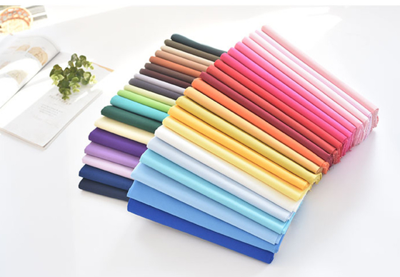 İmitasyon Tencel Pamuklu Gömlek Kumaş Günlük Giysiler 40sX40s 185GSM Yüksek Haslık Katı Boyalı