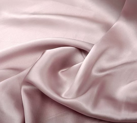 Taklit İpek 95%Polyester 5% Spandex Saten Polyester 120gm Aktif Giyim Kokteyl Dresse Kumaş