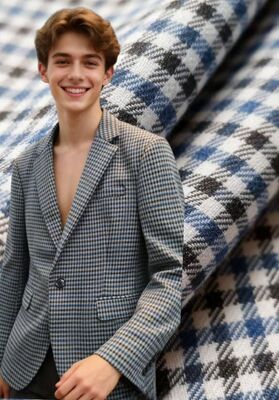 %27 Rayon %70 Polyester %3 Spandex 260gsm Kırışıklığa Dayanıklı ve Dayanıklı Pürüzsüz Dokulu Kumaş