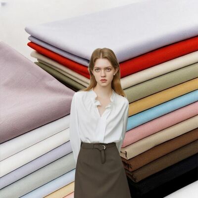 Abaya için Premium Mikrofiber Nida Kumaş - Yumuşak dokunuş ve ipekli hissi ve kırışıklığa dirençli 100% Poliester 100-120 gram