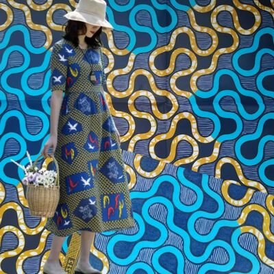 Ankara ve Kitenge Elbiseler İçin Yüksek Kırışıklık Direncine ve Canlı Renklere Sahip %100 Pamuklu Afrika Wax Baskı Kumaş
